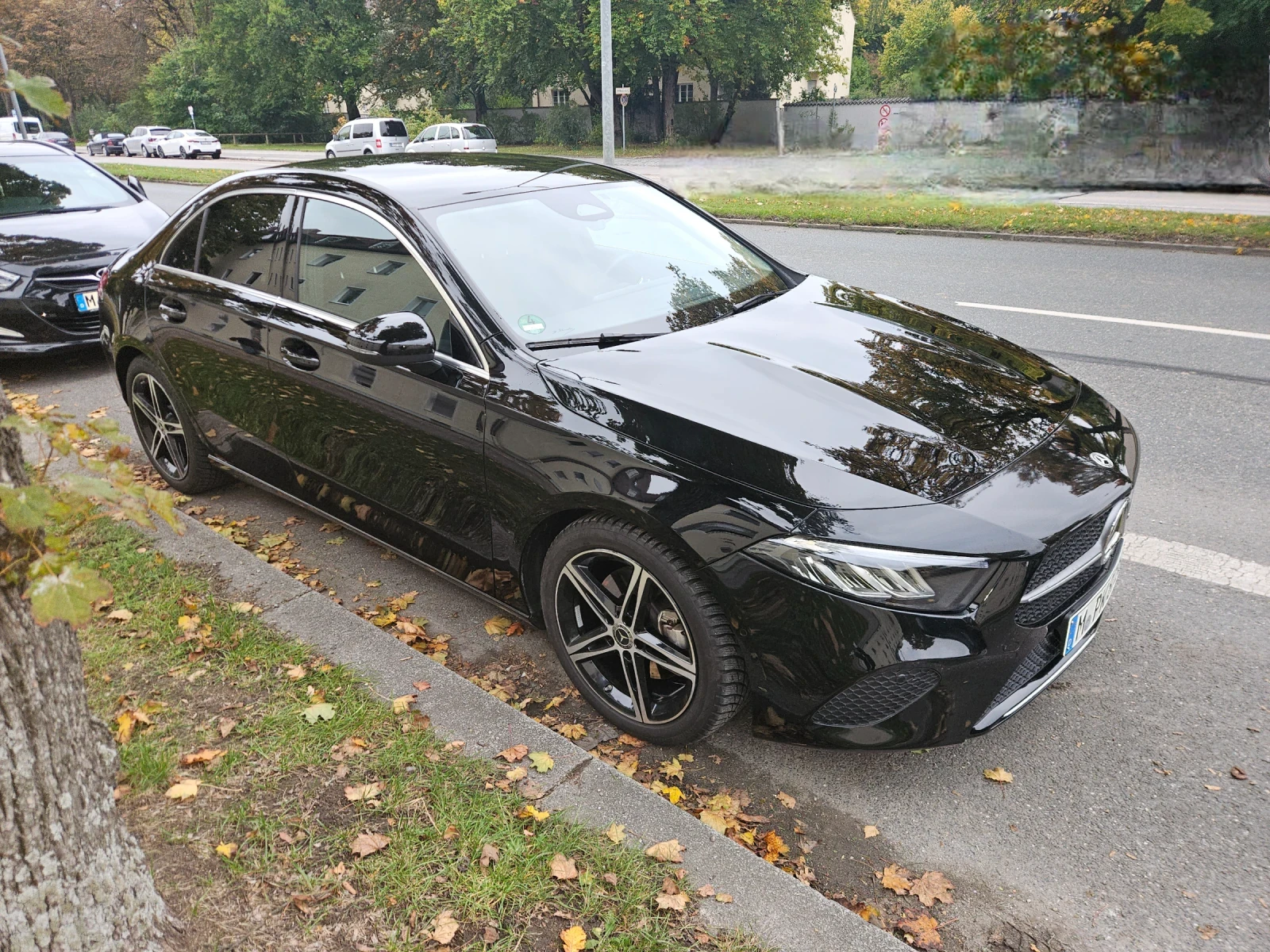 Mercedes-Benz A 220 4Matic, снимка 5 - Автомобили и джипове - 54651220