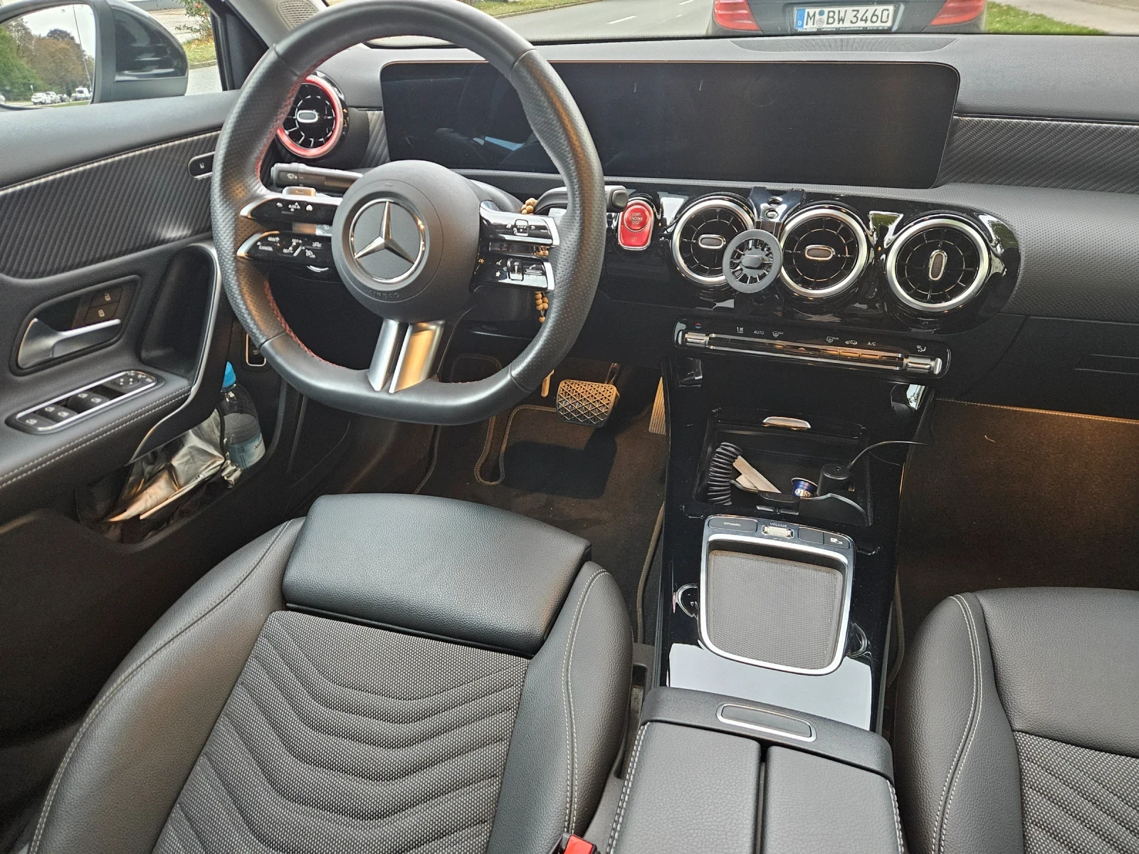 Mercedes-Benz A 220 4Matic, снимка 6 - Автомобили и джипове - 54651220