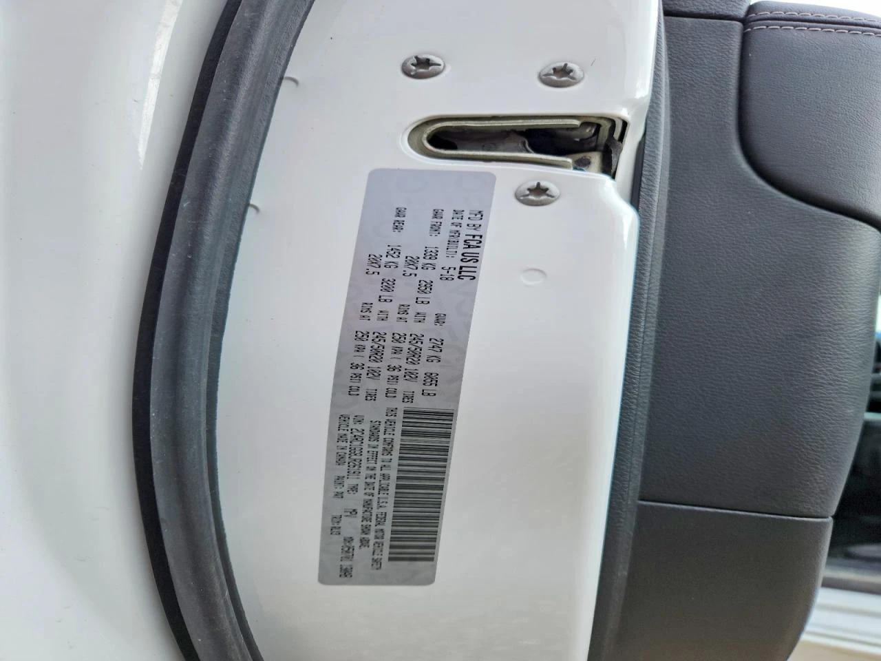 Chrysler Pacifica 3.6l Limited, снимка 13 - Автомобили и джипове - 54713384