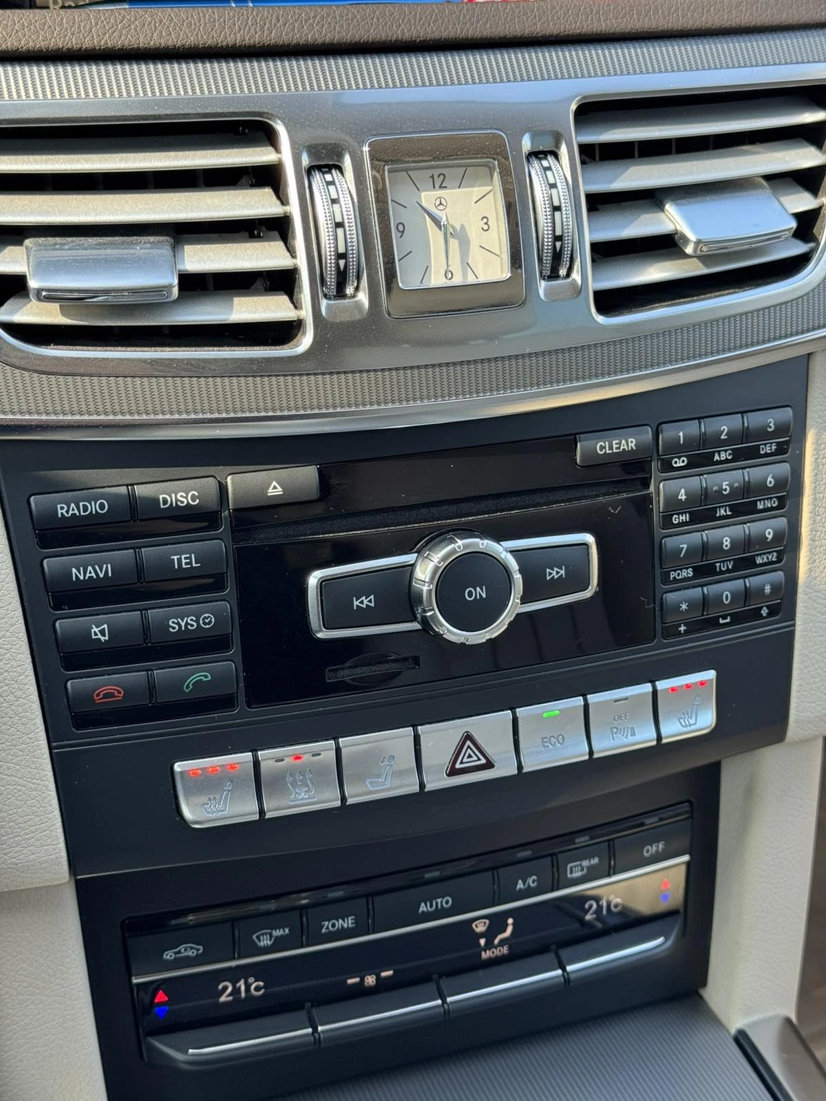 Mercedes-Benz E 350, снимка 3 - Автомобили и джипове - 55341894