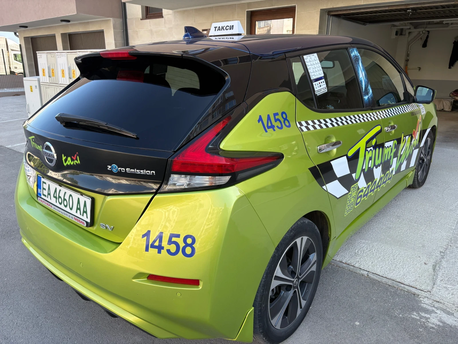Nissan Leaf  SV / NCONEKTA, снимка 3 - Автомобили и джипове - 55629143