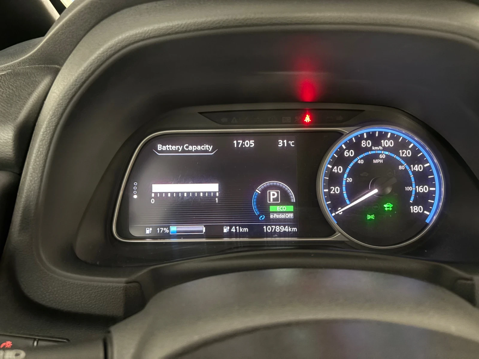 Nissan Leaf  SV / NCONEKTA, снимка 10 - Автомобили и джипове - 55629143