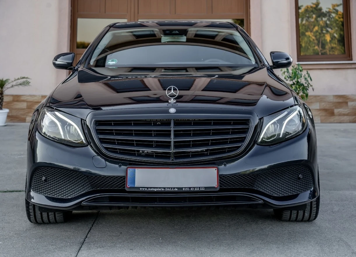 Mercedes-Benz E 350 DIGITAL / ЗАДНА КАМЕРА/ПЪРВИ СОБСТВЕНИК, снимка 8 - Автомобили и джипове - 55657918