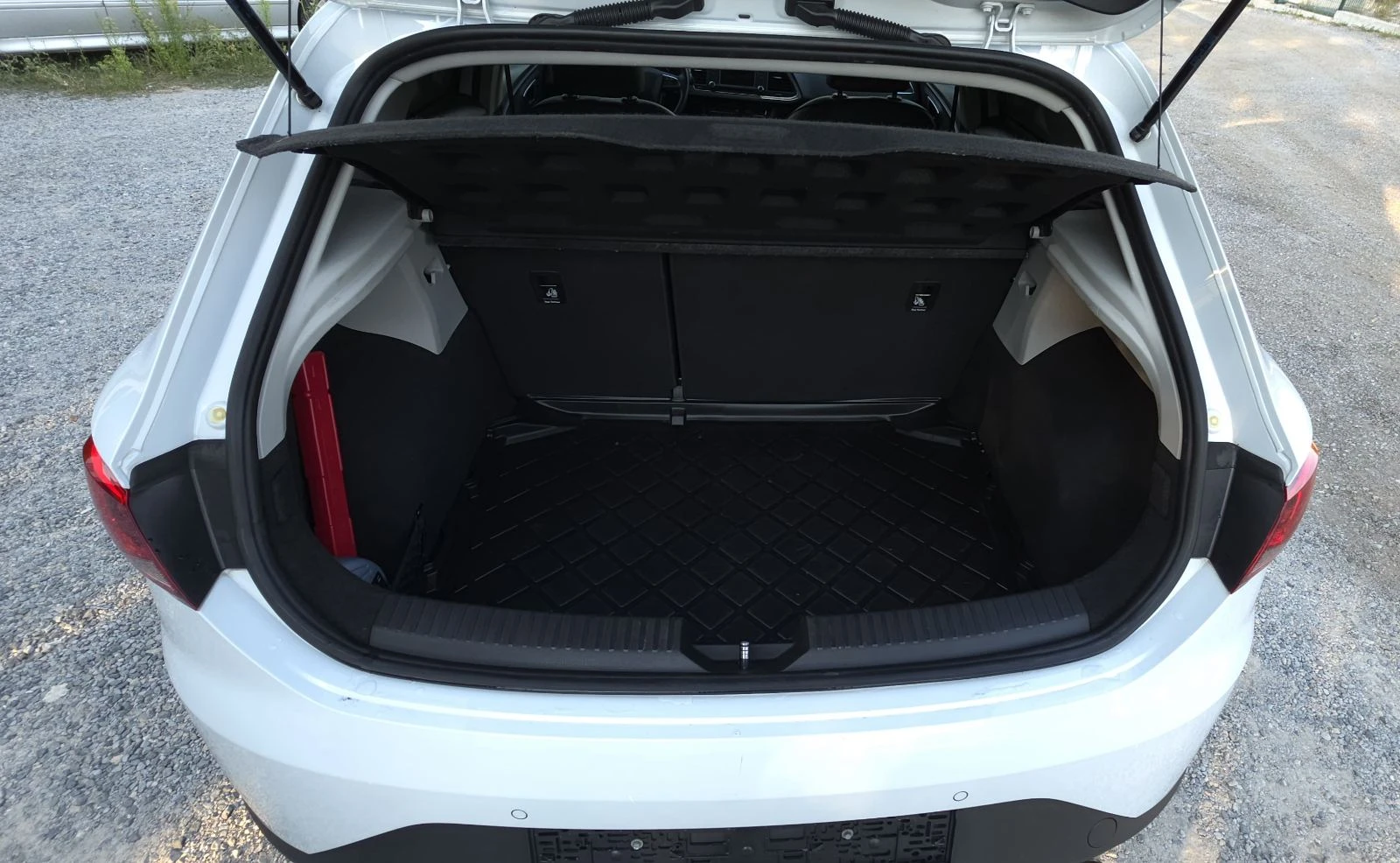 Seat Leon FR, снимка 15 - Автомобили и джипове - 55771829