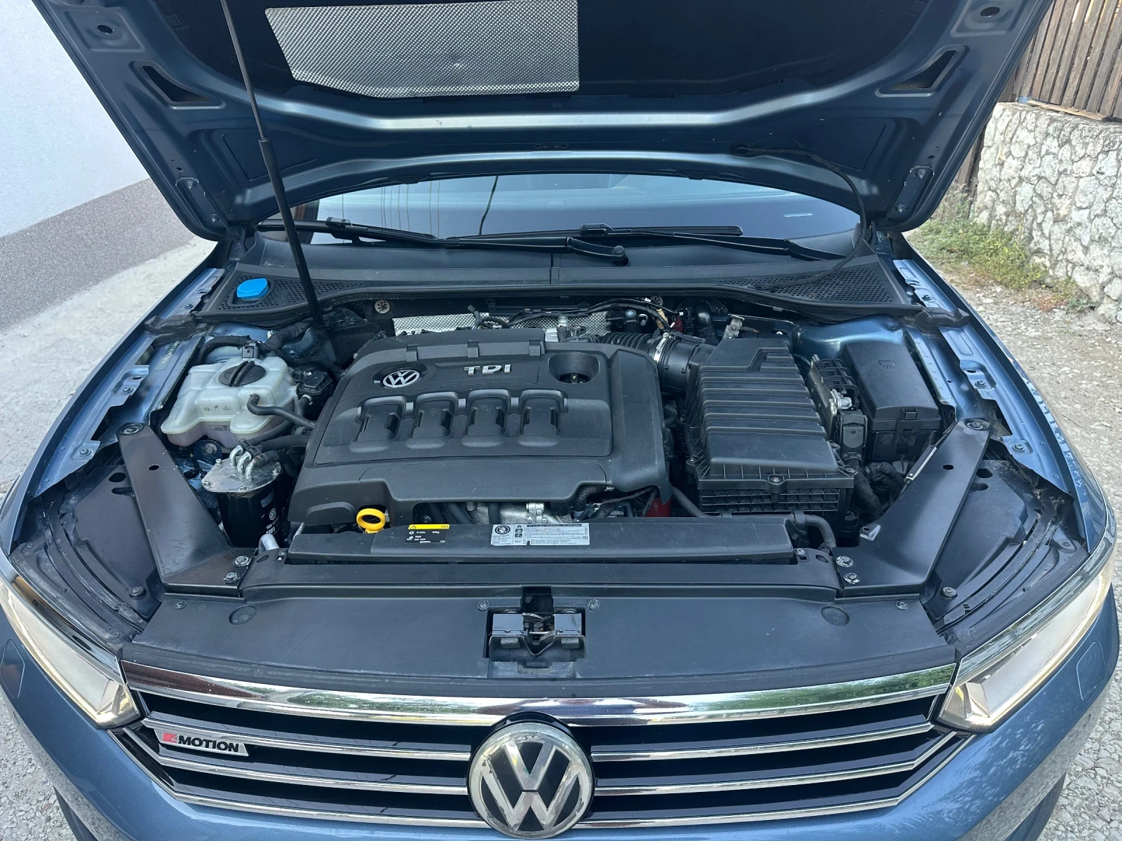 VW Passat 2.0-TDI-ДИГИТАЛ-АВТОМАТ, снимка 17 - Автомобили и джипове - 55811667