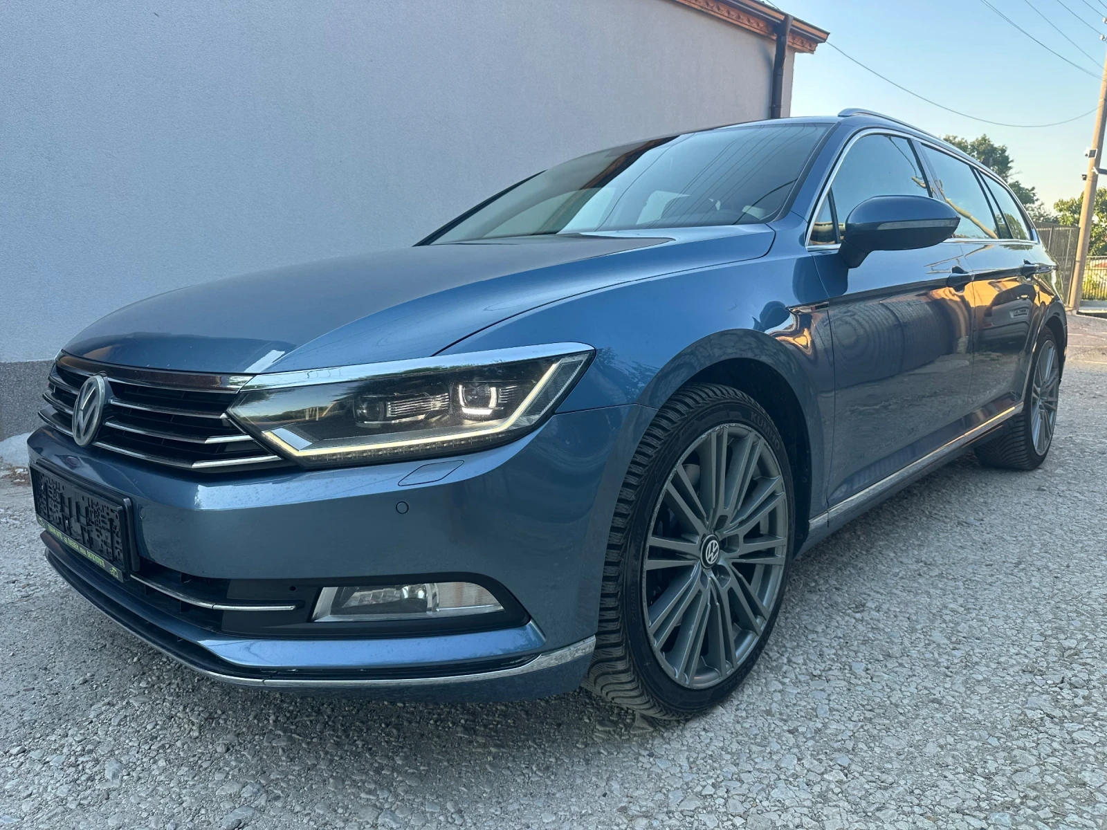 VW Passat 2.0-TDI-ДИГИТАЛ-АВТОМАТ