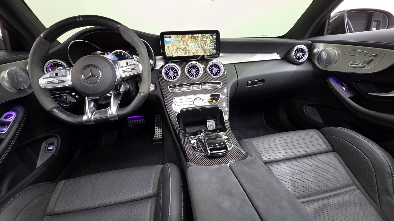 Mercedes-Benz C 63 AMG 360* BLIND SPOT* HUD* ЕЛ. БАГАЖНИК* КРАЙНА ЦЕНА, снимка 7 - Автомобили и джипове - 55990204