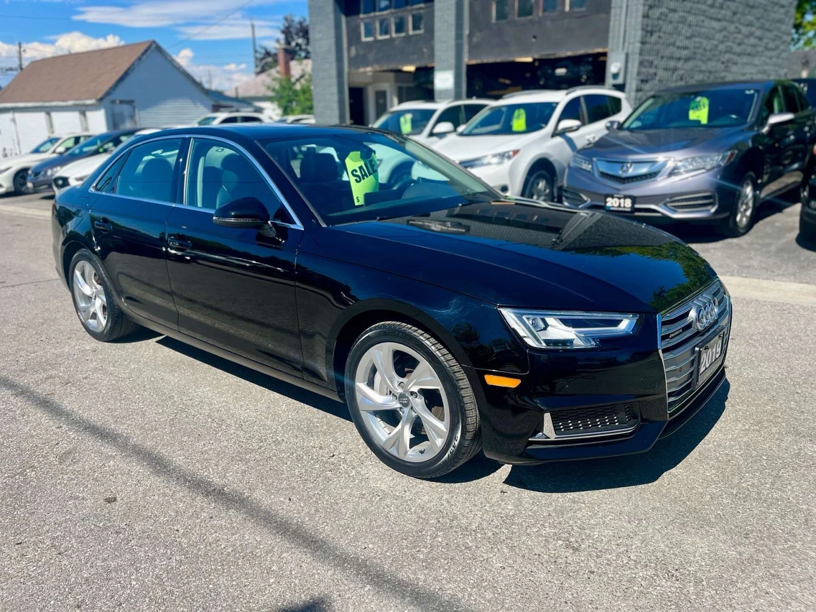 Audi A4 * PROGRESSIV CERTIFIED * АВТОКРЕДИТ * , снимка 3 - Автомобили и джипове - 55990202