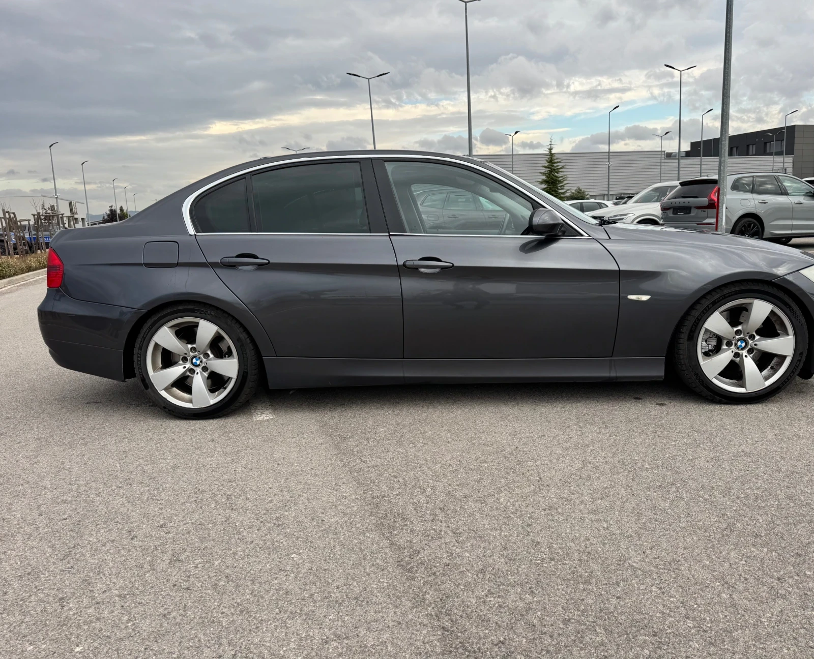 BMW 330 ���.���������/Carplay/Android auto/Logic 7 | Mobile.bg � ����������� 7