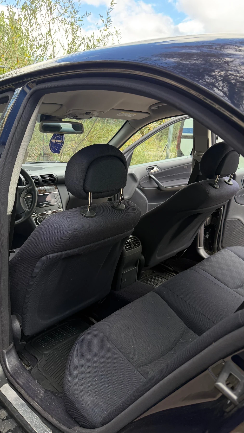 Mercedes-Benz 220, снимка 11 - Автомобили и джипове - 56246569