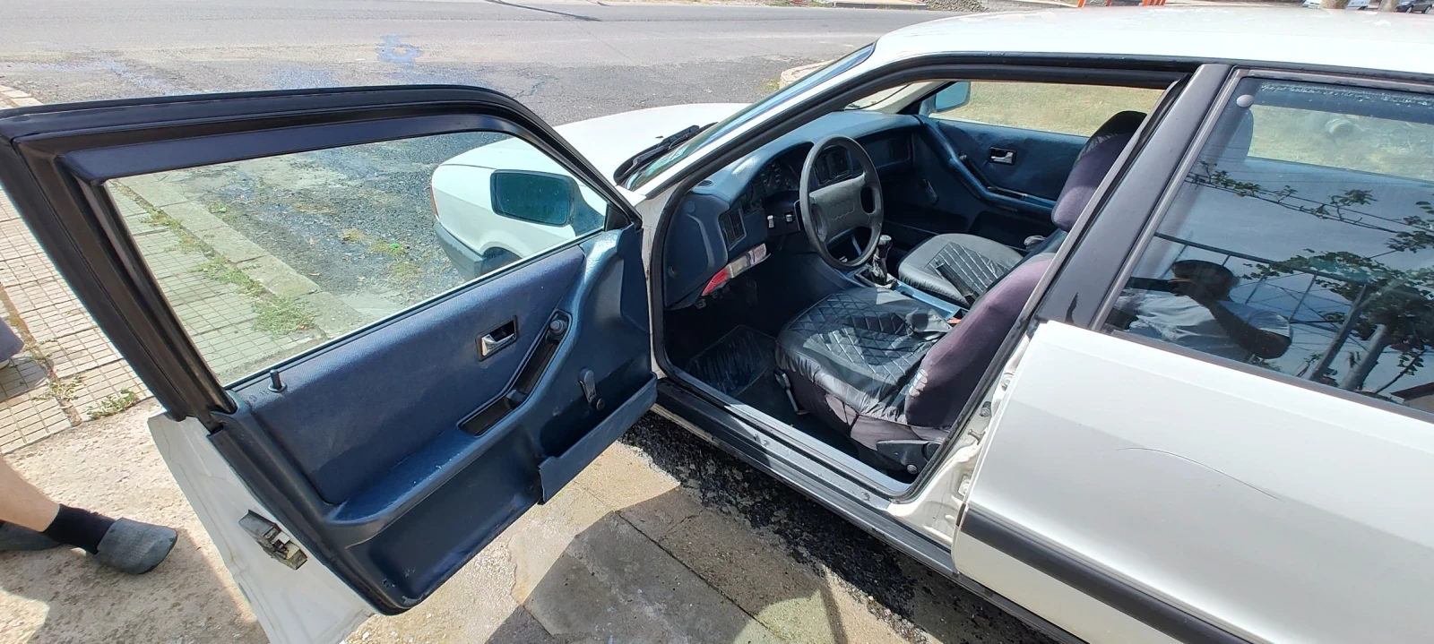 Audi 80 1.8 S, снимка 8 - Автомобили и джипове - 56246756