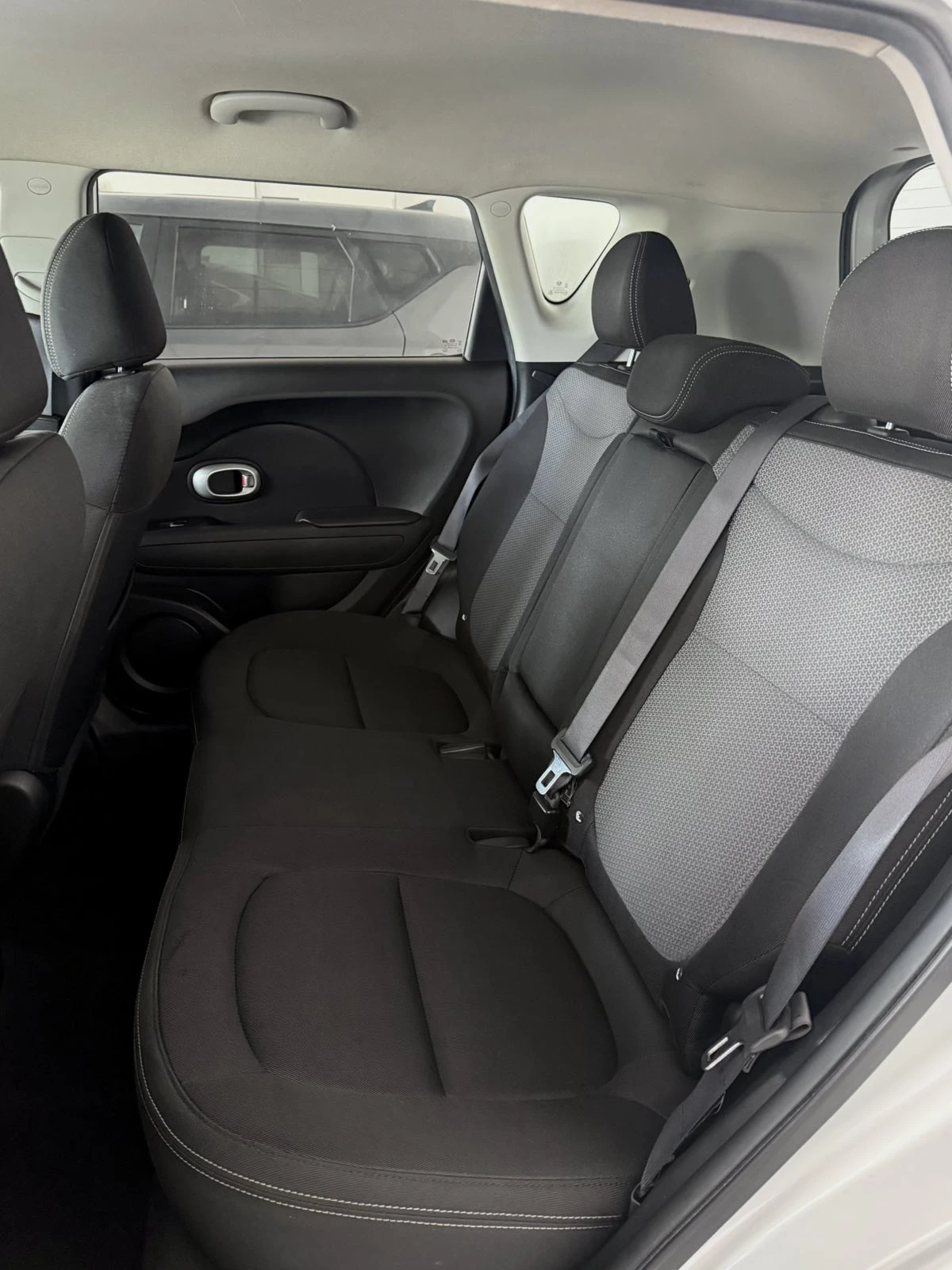 Kia Soul, снимка 9 - Автомобили и джипове - 56268863