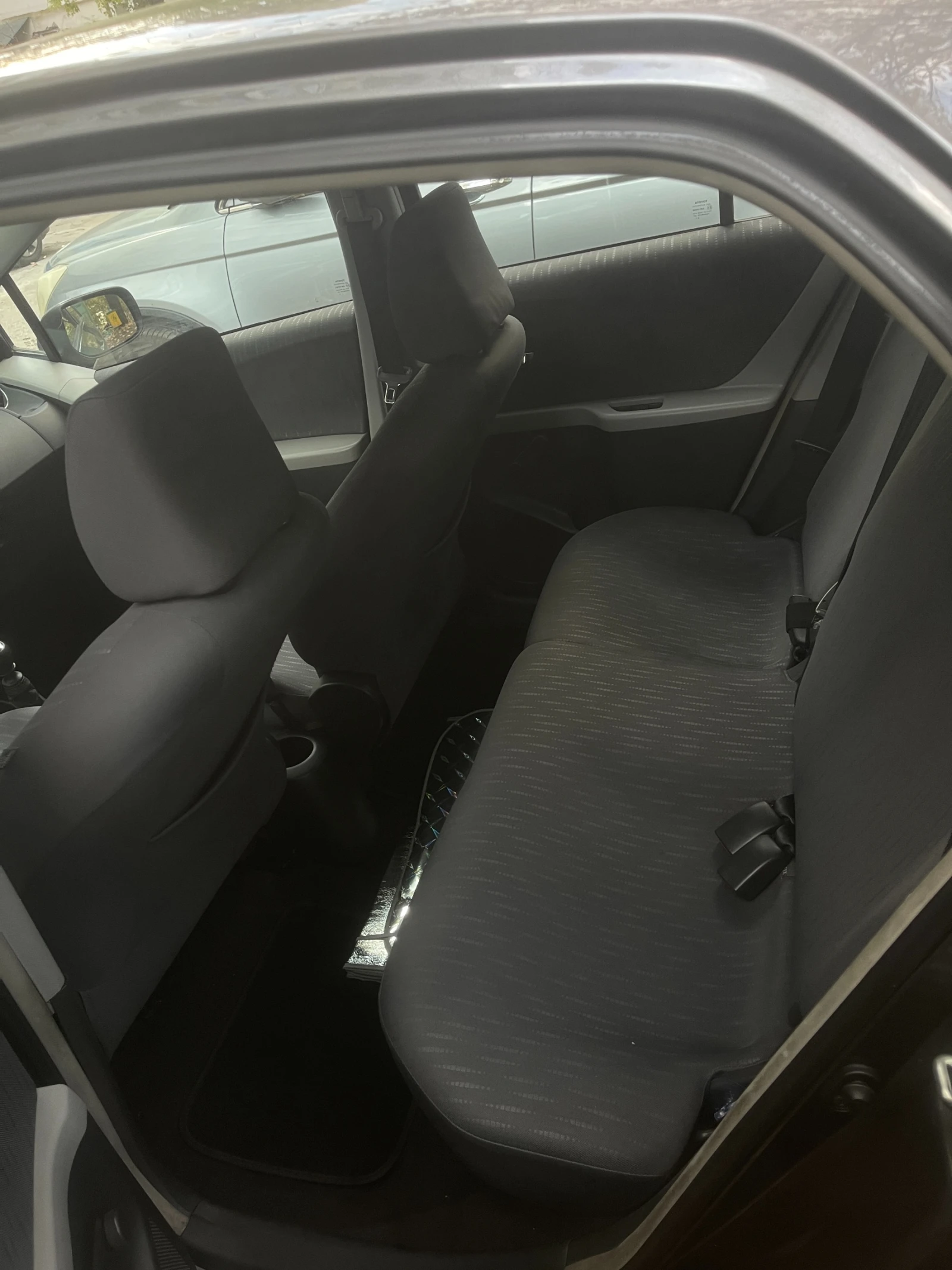 Toyota Yaris, снимка 7 - Автомобили и джипове - 56663315