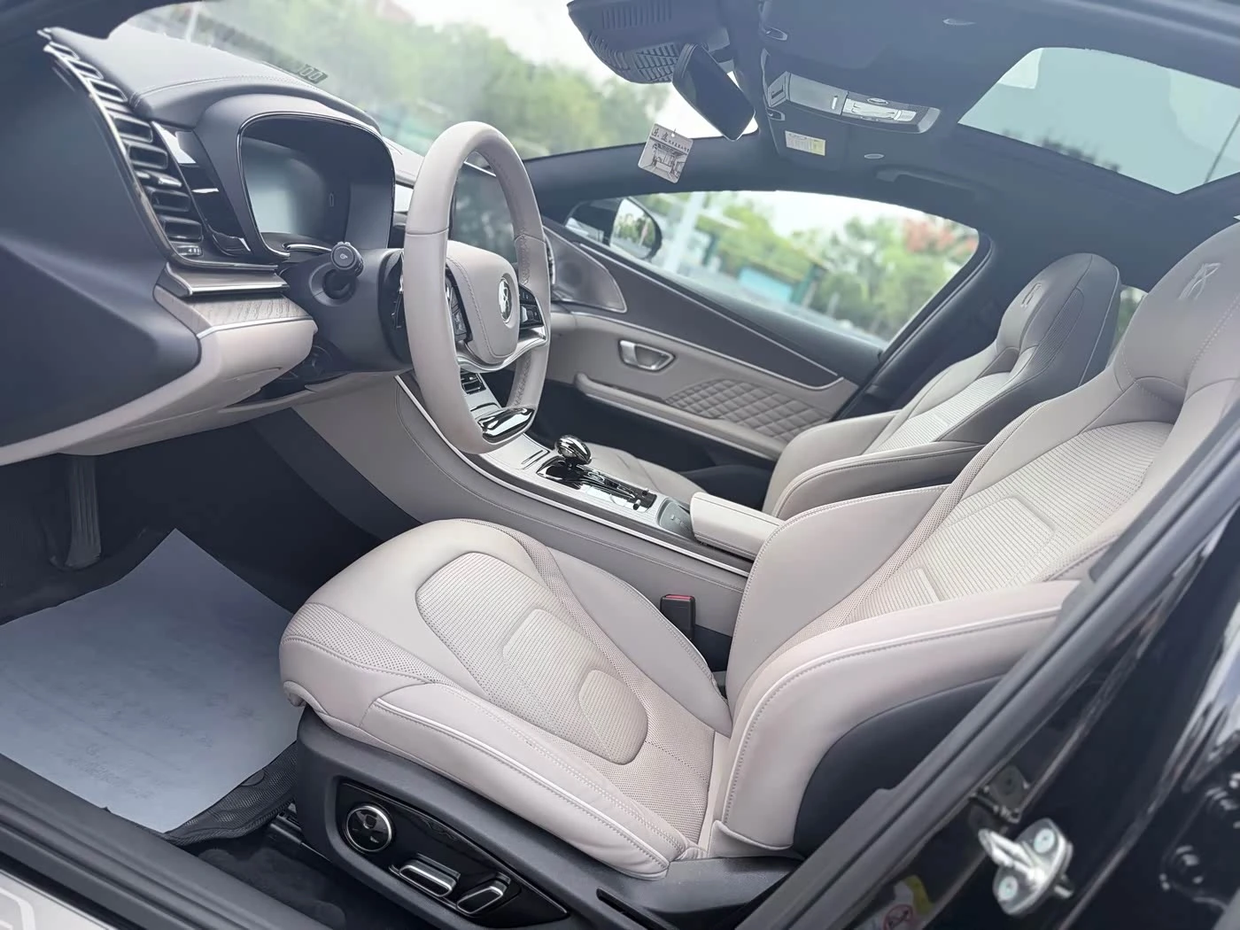 BYD HAN EV Glory Edition 610KM AWD, снимка 7 - Автомобили и джипове - 56719717