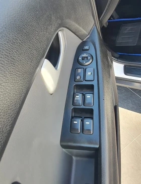 Kia Sportage 1.6 Benz.2WD SL, снимка 9