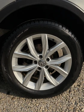VW Tiguan 2.0TDI DIGITAL 100%РЕАЛНИ КМ ОТ WV ЛИЗИНГ ВИДЕО, снимка 10