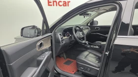 Kia Sorento 2.2* KEYLESS* ПОДГРЕВ ВОЛАН* ЕЛ. БАГАЖНИК* КРАЙНА , снимка 11