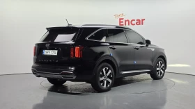 Kia Sorento 2.2* KEYLESS* ПОДГРЕВ ВОЛАН* ЕЛ. БАГАЖНИК* КРАЙНА , снимка 2