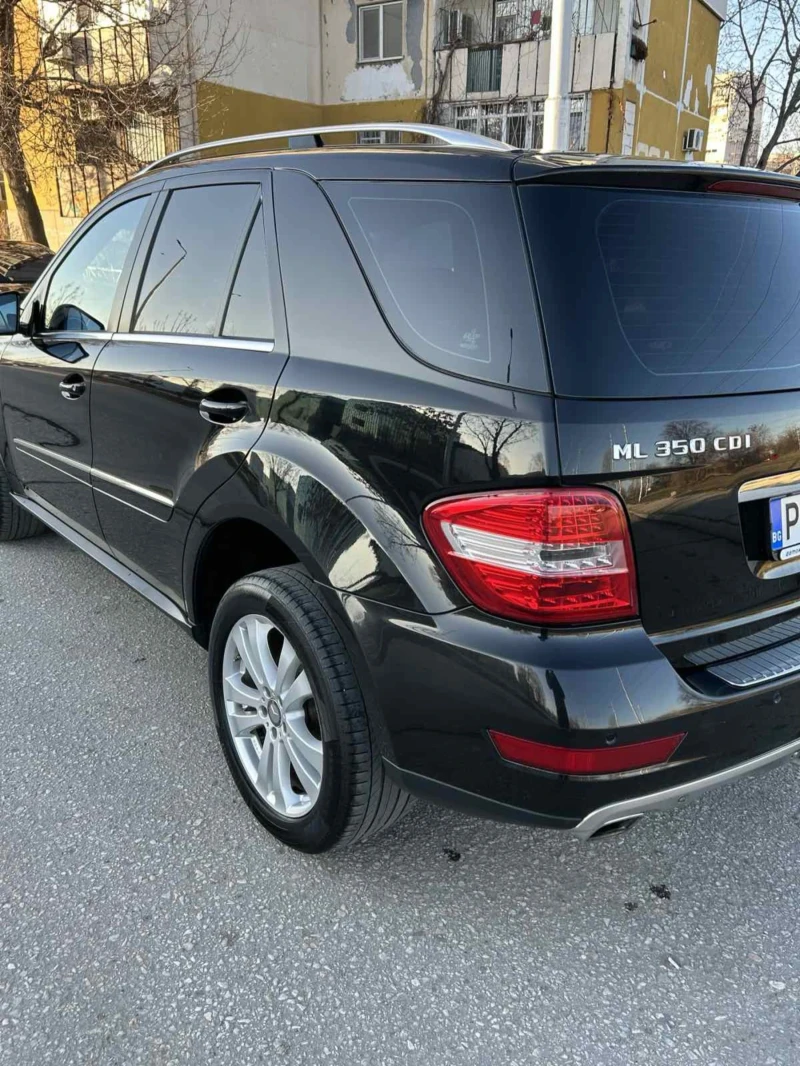 Mercedes-Benz ML 350 Перфектна, снимка 5 - Автомобили и джипове - 48733560