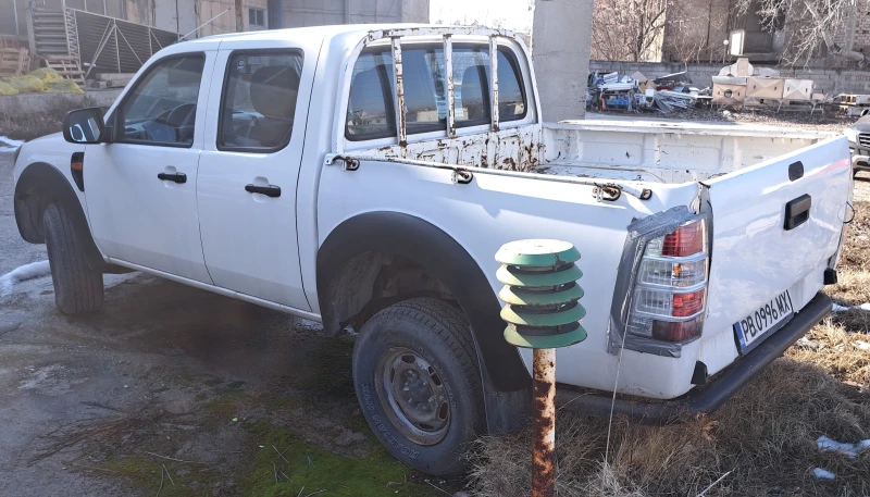 Ford Ranger 2.5 TDI, снимка 4 - Автомобили и джипове - 48798365