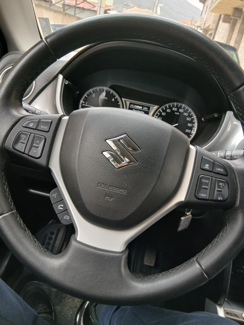 Suzuki Vitara 4x4 всичко платено, снимка 14 - Автомобили и джипове - 50086786