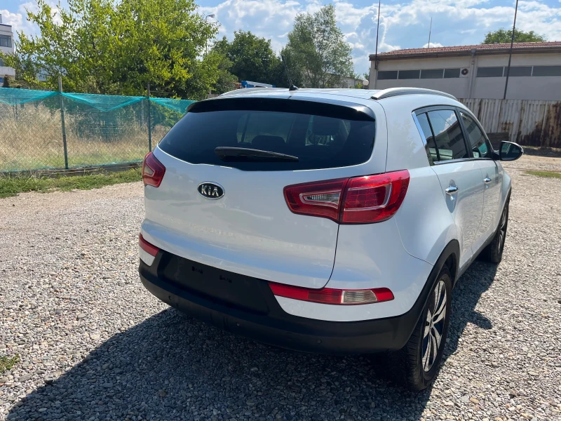 Kia Sportage 1.7CRDI, снимка 5 - Автомобили и джипове - 52451180