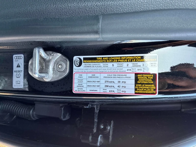 Audi RSQ8 4.0 TFSI quattro* ДИСТРОНИК* 360* ОБДУХВАНЕ, снимка 14 - Автомобили и джипове - 53360095