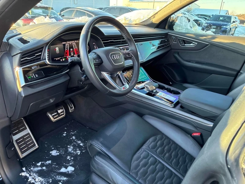 Audi RSQ8 4.0 TFSI quattro* ДИСТРОНИК* 360* ОБДУХВАНЕ, снимка 7 - Автомобили и джипове - 53360095
