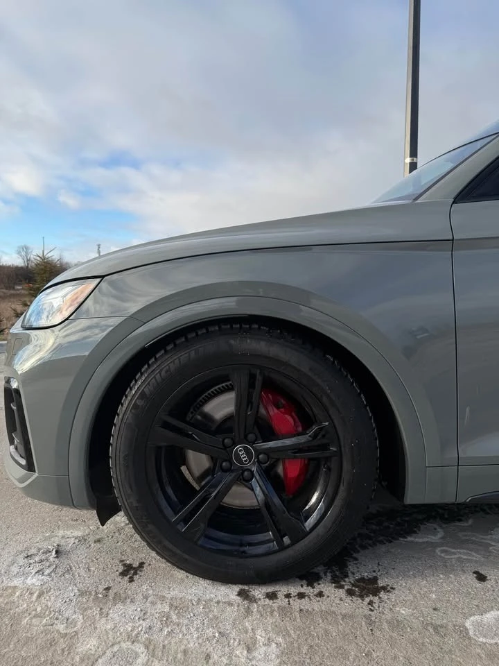Audi SQ5 TECHNIK * * QUANTAM GREY * * CARFAX * * АВТОКРЕДИТ - изображение 3
