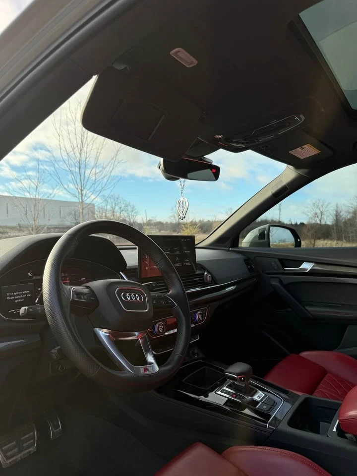 Audi SQ5 TECHNIK * * QUANTAM GREY * * CARFAX * * АВТОКРЕДИТ - изображение 8