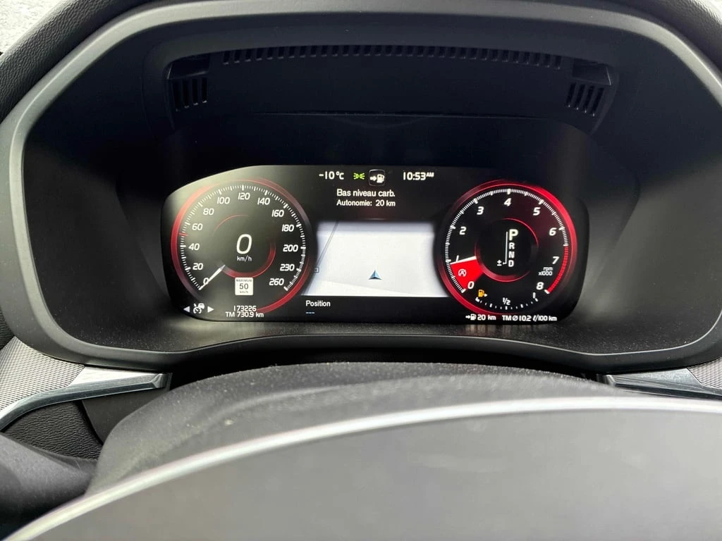 Volvo XC60 2018 R DESIGN * ГЛАВНО ПРЕДСТАВИТЕЛСТВО НА VOLVO*  - изображение 8