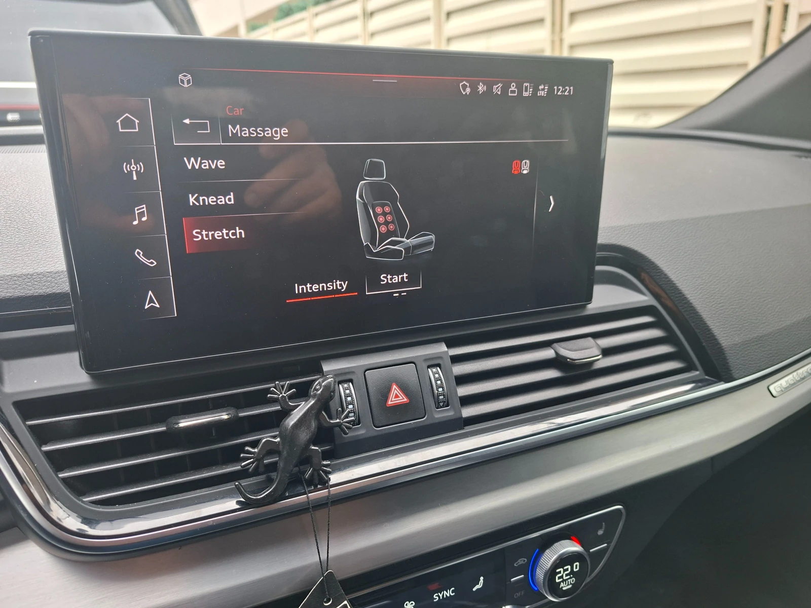 Audi Q5 Sportback/S line/Matrix LED, снимка 13 - Автомобили и джипове - 53937074