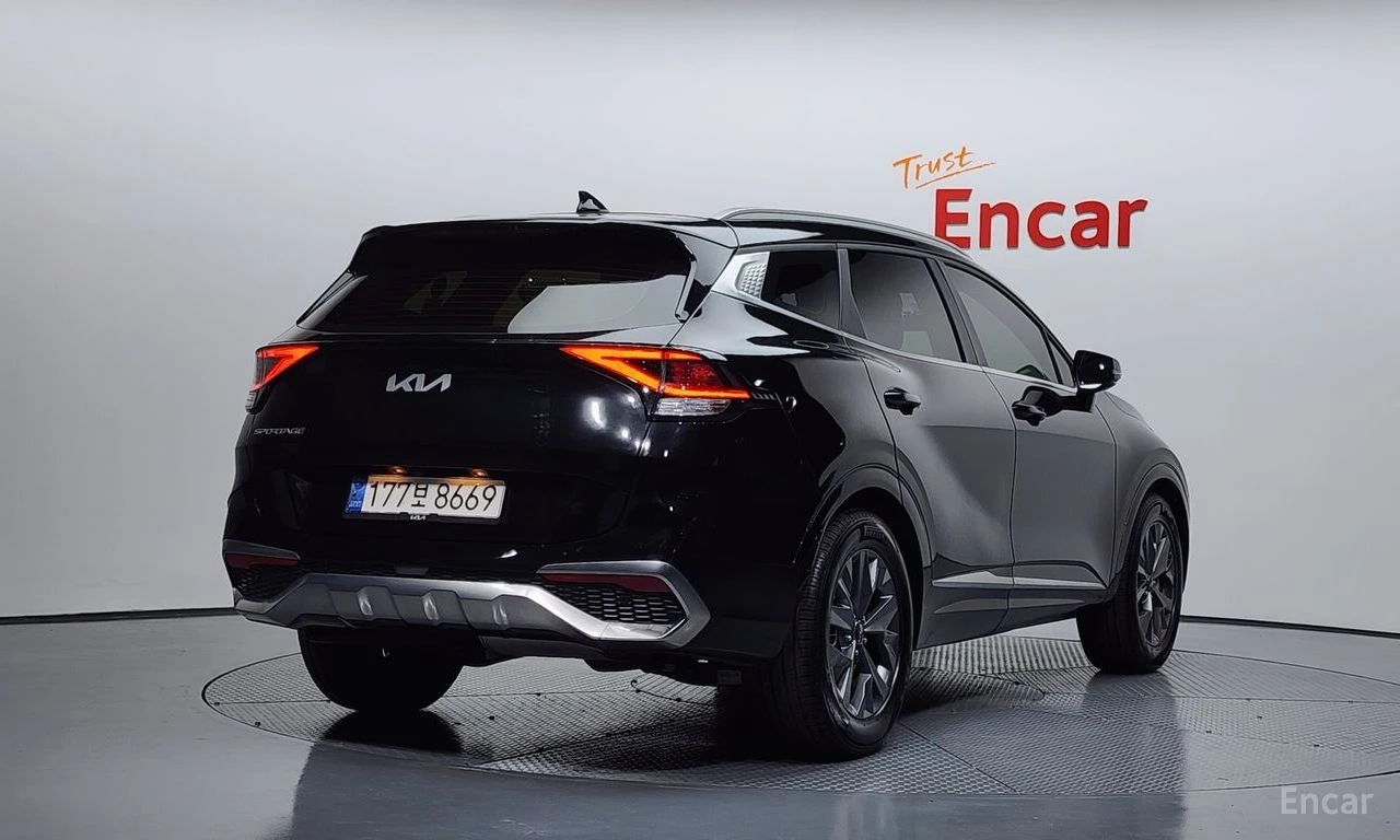 Kia Sportage SIGNATURE* 2.0D* DRIVE-ASSIST* REAR-CAMERA* , снимка 3 - Автомобили и джипове - 54761282