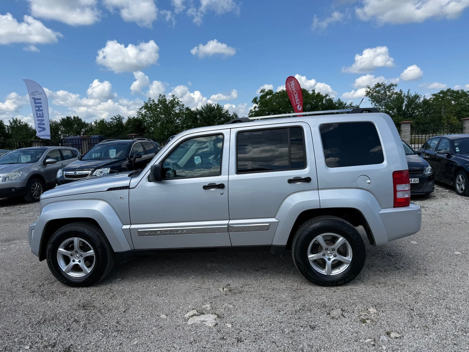 Jeep Cherokee 2.8 CRD 177к.с. АВТОМАТ, снимка 8 - Автомобили и джипове - 55051450