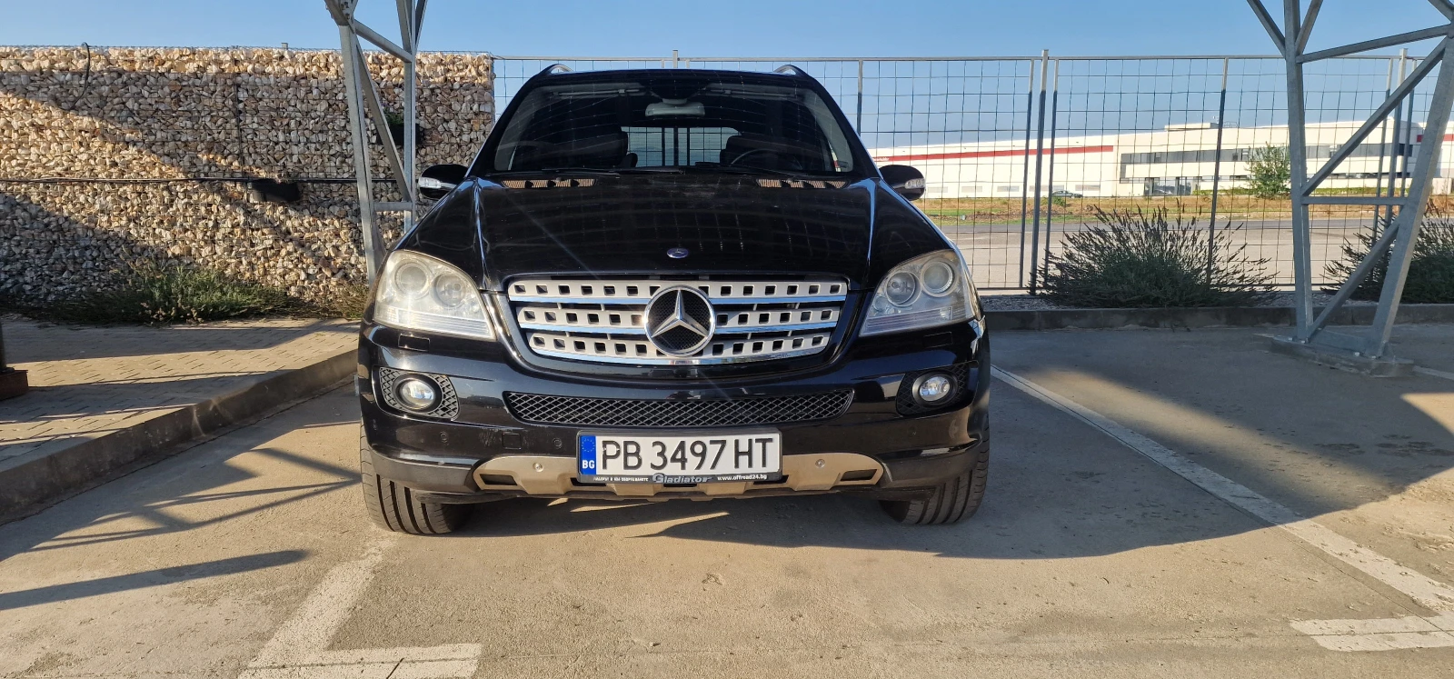 Mercedes-Benz ML 500 306p.s + НОВА LPG ПЕРФЕКТНА, снимка 2 - Автомобили и джипове - 55557769