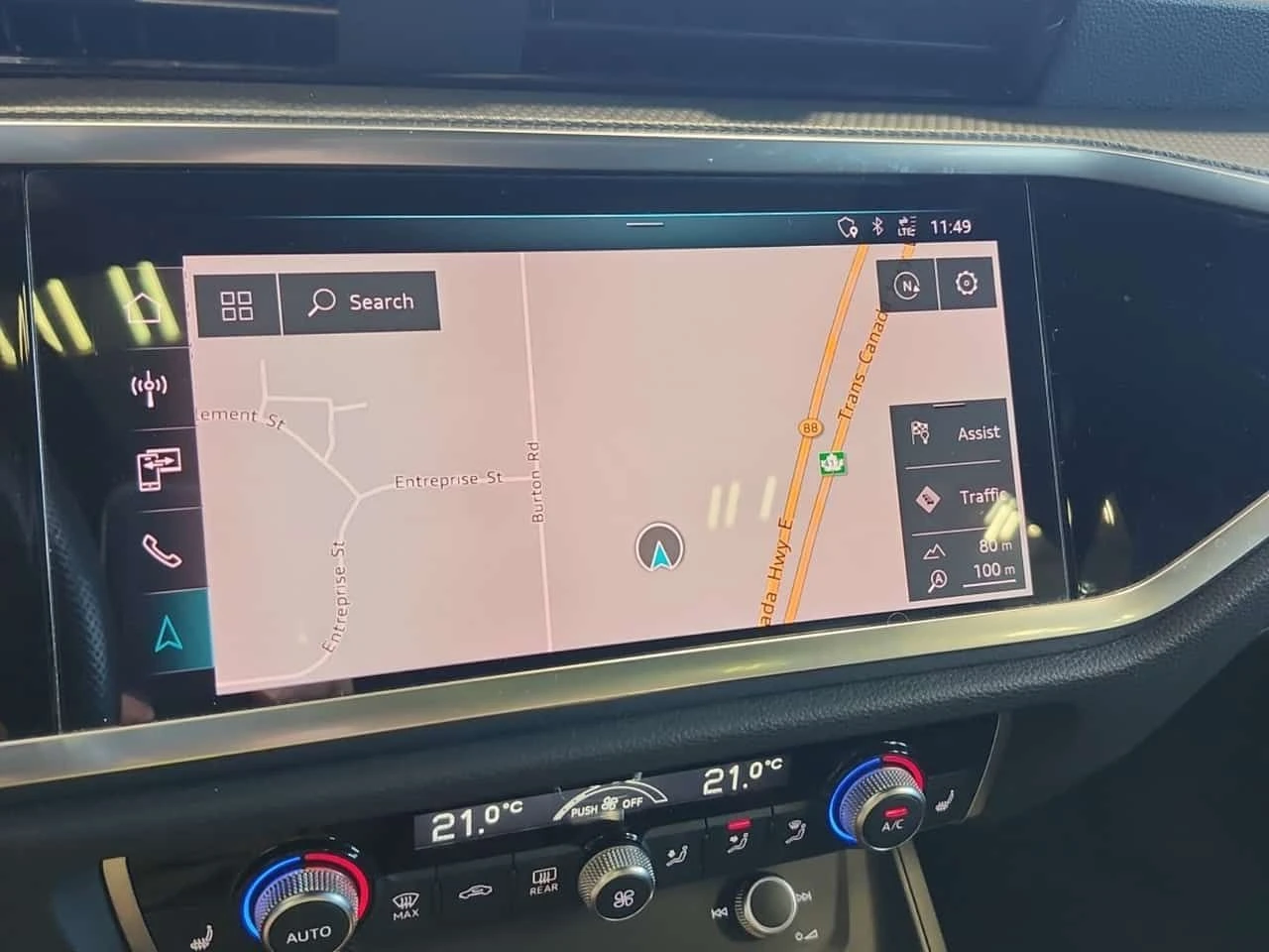 Audi Q3 Progressiv/CARFAX/Панорама/Памет/Подгрев/, снимка 13 - Автомобили и джипове - 55547775