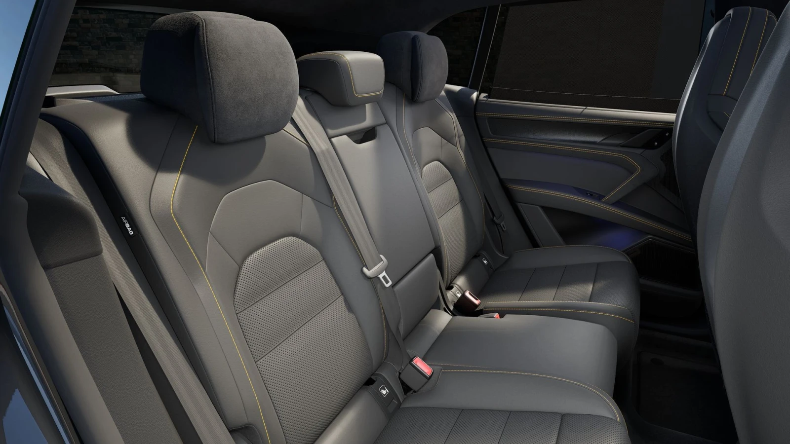 Porsche Cayenne TURBO / ELECTRIC / ACTIVE RIDE / CERAMIC / CARBON/, снимка 10 - Автомобили и джипове - 56069540