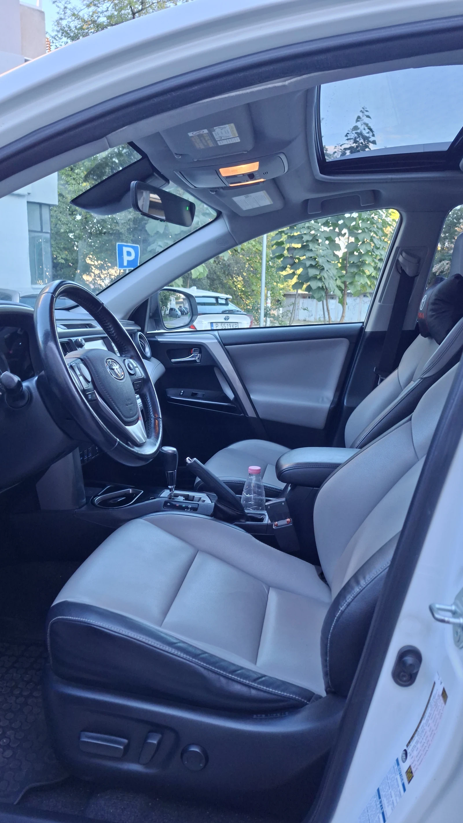 Toyota Rav4, снимка 4 - Автомобили и джипове - 56534888