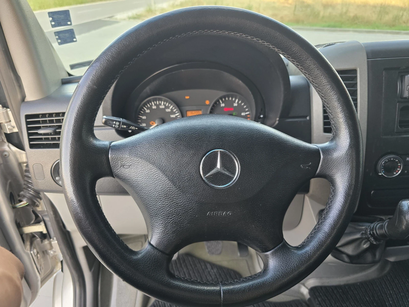 Mercedes-Benz Sprinter 318 3.0CDI/3.5T/3.5T - изображение 10