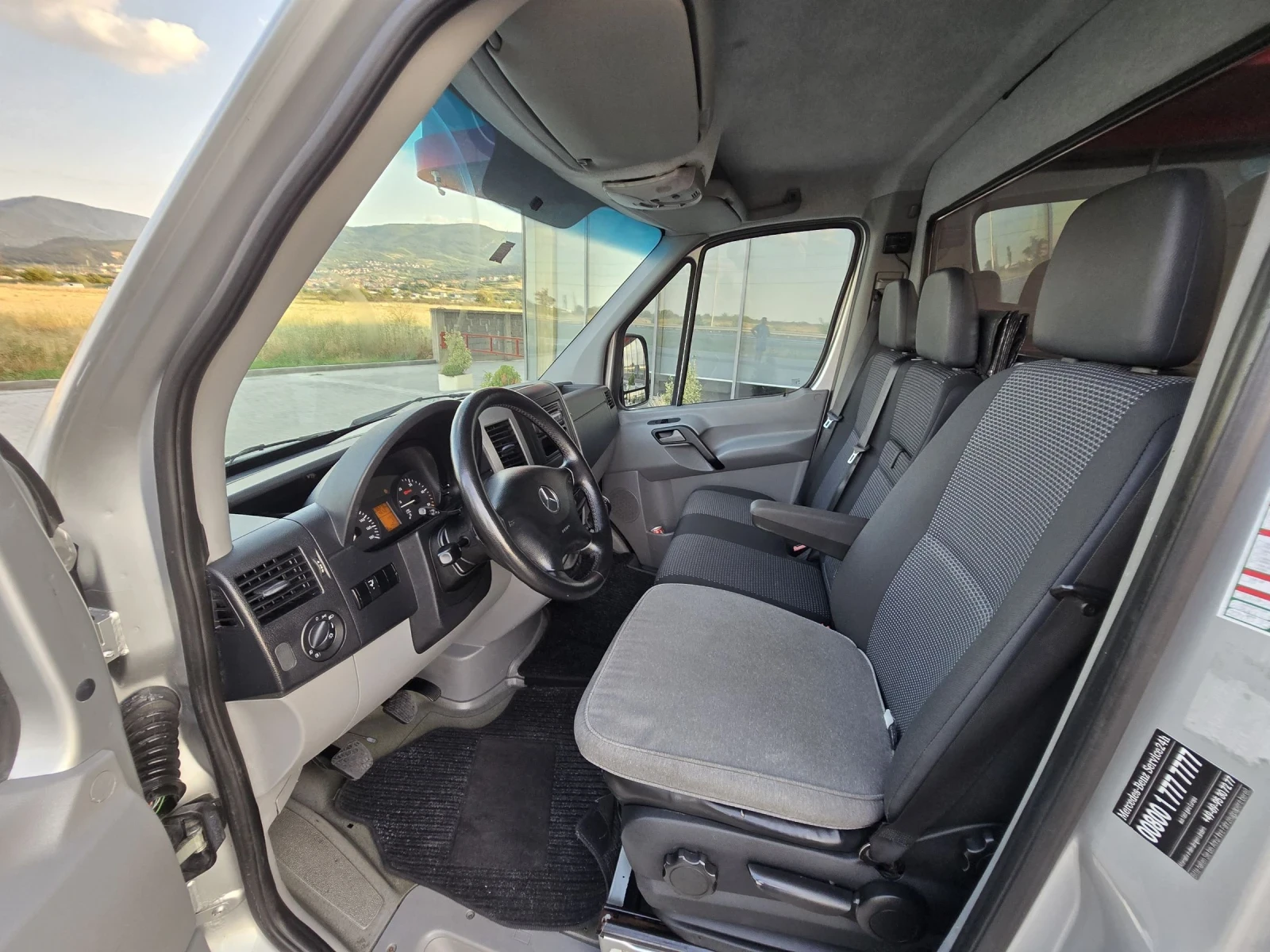 Mercedes-Benz Sprinter 318 3.0CDI/3.5T/3.5T - изображение 8