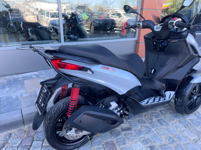 Piaggio Mp3 300 ABS, снимка 3 - Мотоциклети и мототехника - 51521375