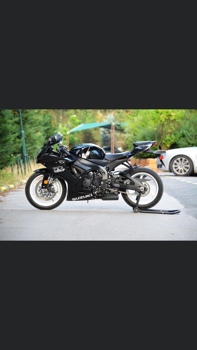Suzuki Gsxr Цена до края на месец април!!! , снимка 7 - Мотоциклети и мототехника - 44466189