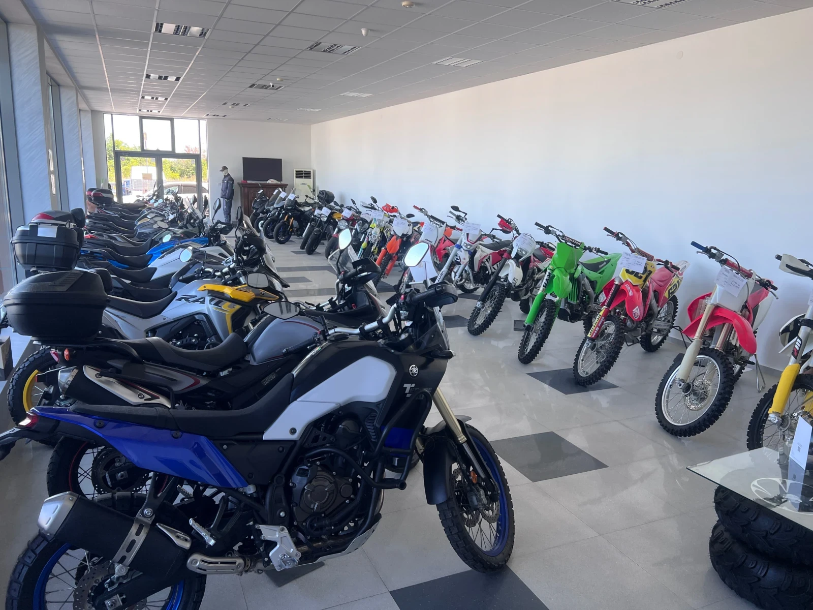 Piaggio Mp3 300 ABS | Mobile.bg   11