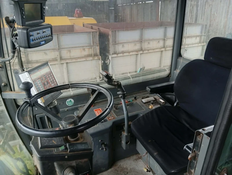 Самоходна пръскачка Друга марка, снимка 3 - Селскостопанска техника - 52863452