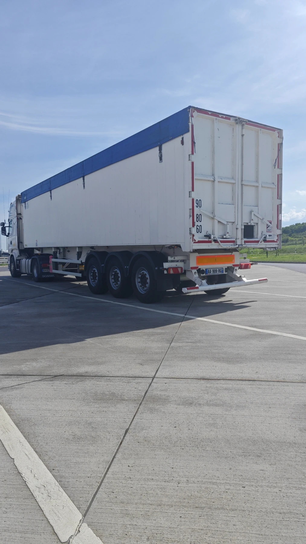  Benalu | Mobile.bg   9