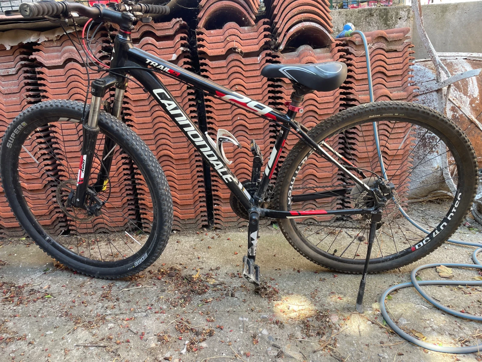 ��������� Trail 5 | Mobile.bg � ����������� 1