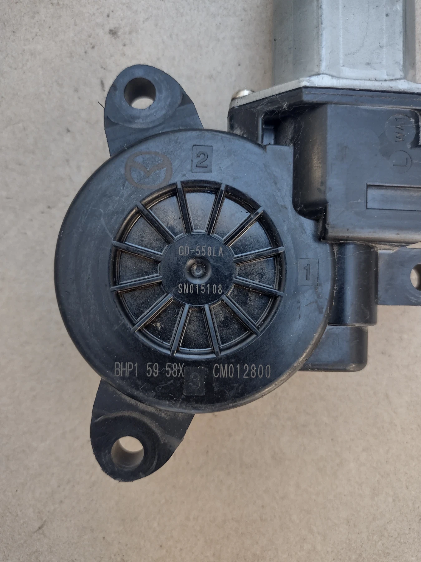 CM012800  GD-558LA  ������� �� ������ /����� ���� �����  MAZDA 3 (2014-2017)   BHP15958X | Mobile.bg � ����������� 1