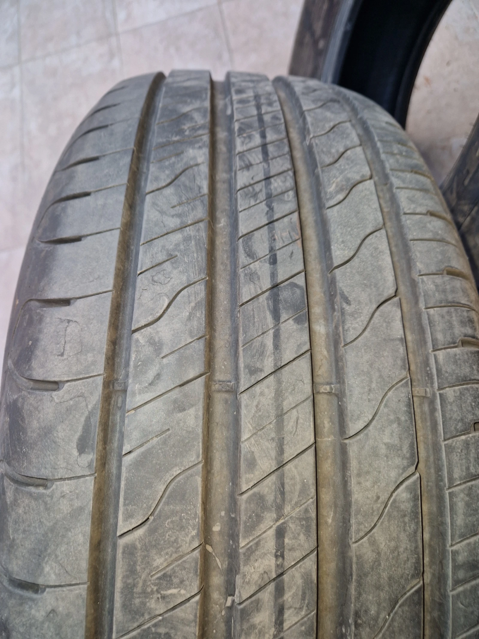 Гуми Летни 165/65R17, снимка 9 - Гуми и джанти - 53869963