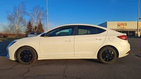 Hyundai Elantra, снимка 1