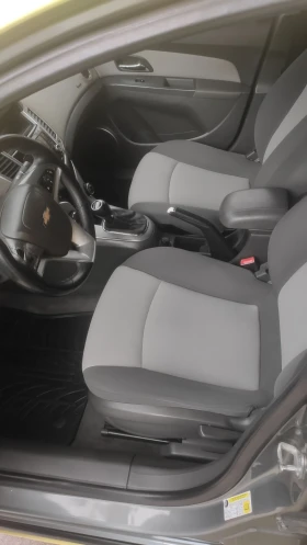 Chevrolet Cruze, снимка 13